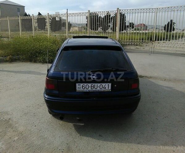 Opel Astra 1997, 20,800 km - 1.6 л - Tovuz