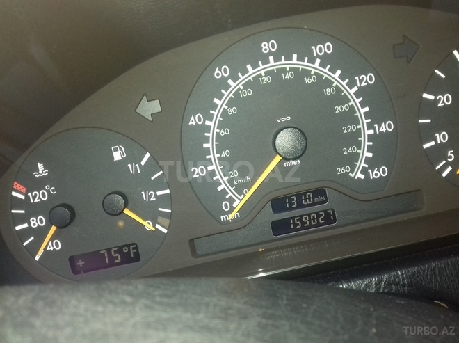 Mercedes C 230 2000, 159,000 km - 2.3 l - Bakı