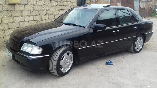 Mercedes C 230 2000, 159,000 km - 2.3 l - Bakı