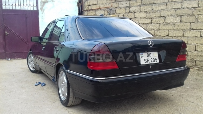 Mercedes C 230 2000, 159,000 km - 2.3 l - Bakı