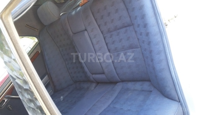 Mercedes C 220 1995, 243,700 km - 2.2 л - Bakı