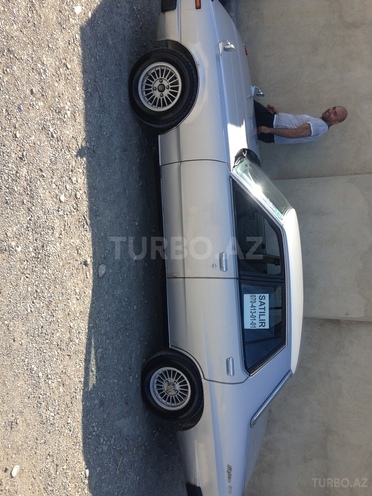 Nissan  1987, 980,000 km - 2.0 l - Bakı