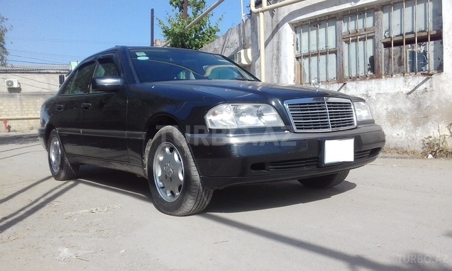 Mercedes C 220 1995, 213,201 km - 2.2 l - Bakı