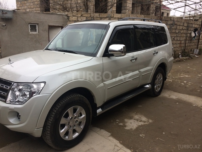 Mitsubishi Pajero 2013, 109,000 km - 3.8 l - Bakı