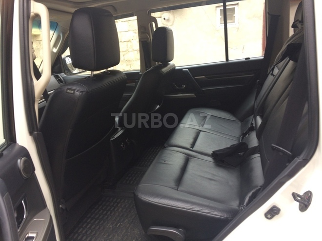 Mitsubishi Pajero 2013, 109,000 km - 3.8 l - Bakı