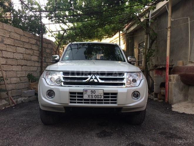 Mitsubishi Pajero 2013, 109,000 km - 3.8 l - Bakı