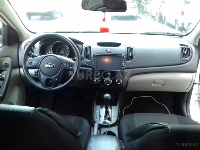 Kia Cerato 2010, 87,300 km - 2.0 l - Bakı