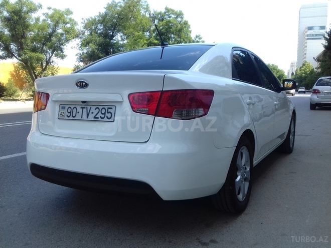 Kia Cerato 2010, 87,300 km - 2.0 l - Bakı