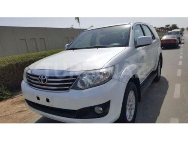 Toyota Fortuner 2012, 43,800 km - 2.7 л - Naxçıvan