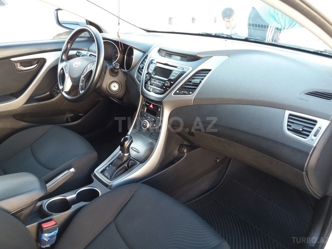 Hyundai Elantra 2014, 42,200 km - 1.8 l - Bakı