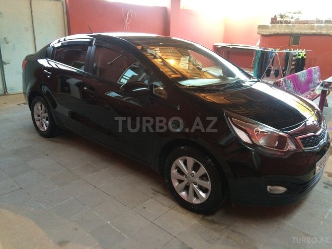 Kia Rio 2013, 80,000 km - 1.4 l - Sumqayıt