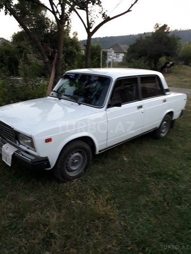 LADA (VAZ) 2107 2005, 95,210 km - 1.6 l - Astara