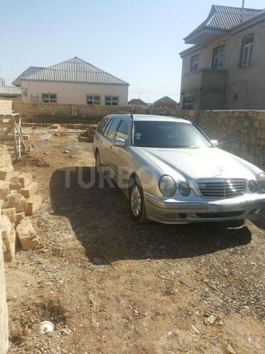 Mercedes E 220 2000, 500,000 km - 2.2 l - Sumqayıt