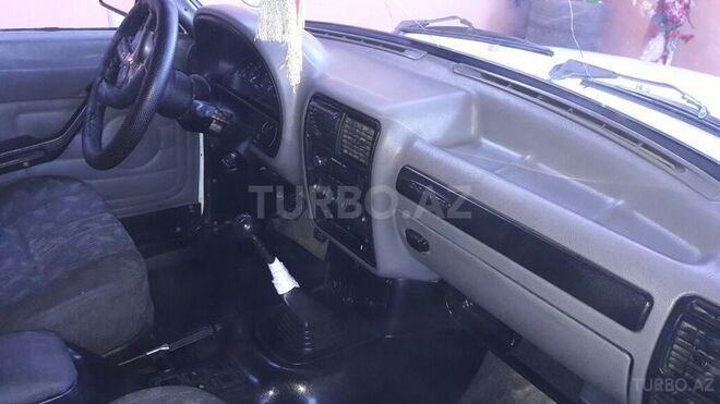 GAZ 3110 1998, 352,147 km - 2.6 l - Qazax