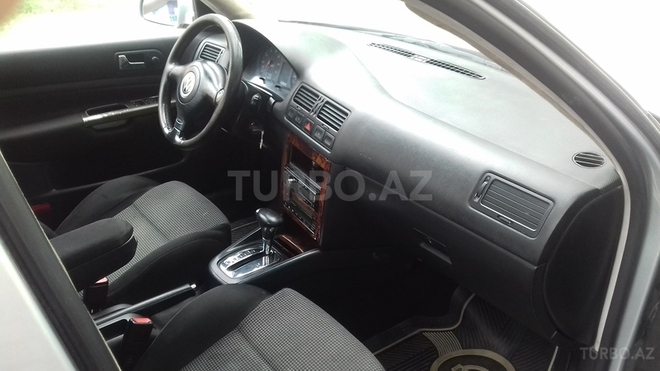 Volkswagen Jetta 2000, 200,000 km - 2.3 l - Ağstafa