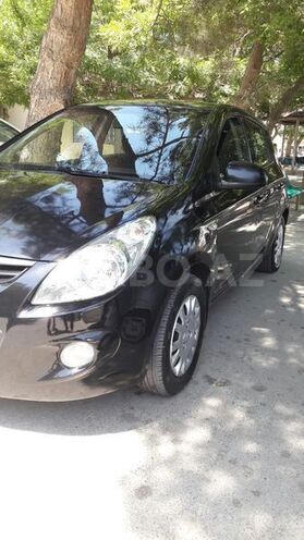 Hyundai i20 2011, 96,135 km - 1.4 л - Bakı