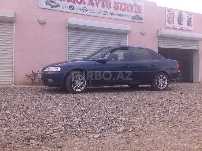 Opel Vectra 1997, 245,875 km - 1.8 l - Ağstafa