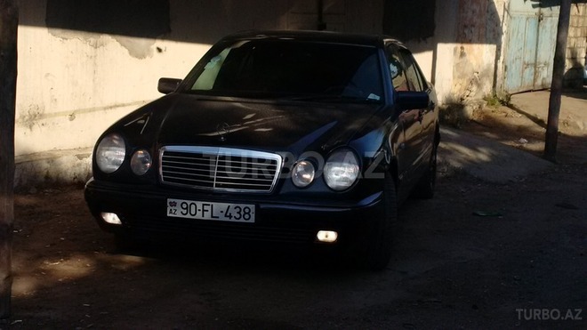 Mercedes E 230 1997, 410,001 km - 2.3 l - Bakı