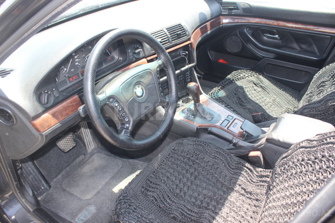 BMW 528 1996, 262,000 km - 2.8 l - Bakı