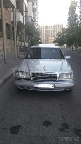 Mercedes C 250 1995, 465,800 km - 2.5 l - Bakı
