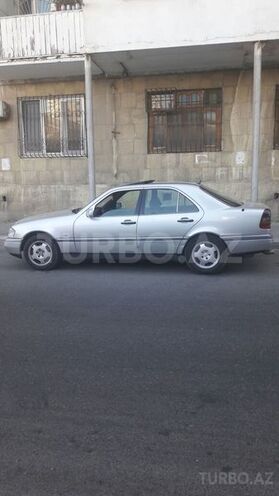 Mercedes C 250 1995, 465,800 km - 2.5 l - Bakı