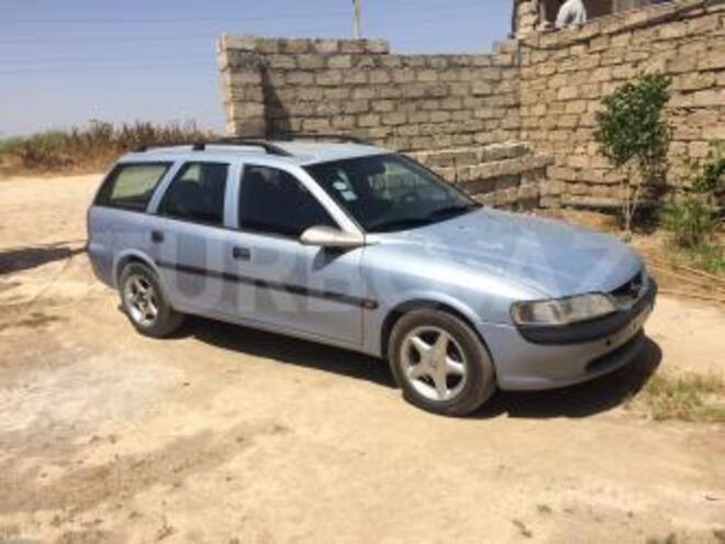 Opel Vectra 1998, 255,000 km - 1.6 l - Bakı