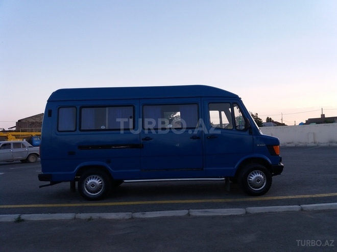 Mercedes 208 D 1995, 1,000,000 km - 2.3 l - Bakı