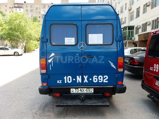 Mercedes 208 D 1995, 1,000,000 km - 2.3 l - Bakı
