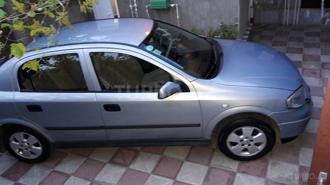 Opel Astra 2002, 282,000 km - 1.8 l - Bakı