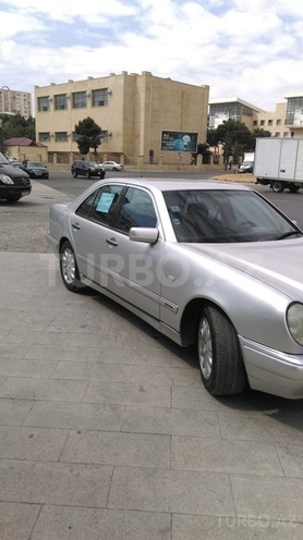 Mercedes E 230 1997, 192,224 km - 2.3 l - Bakı