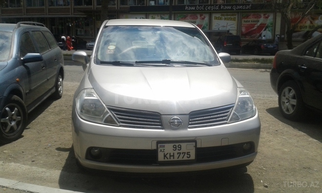 Nissan Tiida 2006, 319,000 km - 1.6 l - Bakı