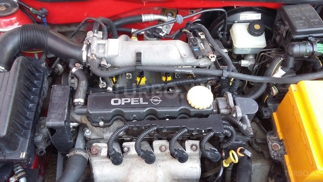 Opel Astra 2000, 250,000 km - 1.6 л - Bakı