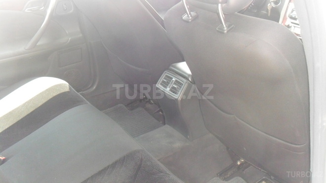 Mercedes E 270 2001, 229,000 km - 2.7 л - Bakı