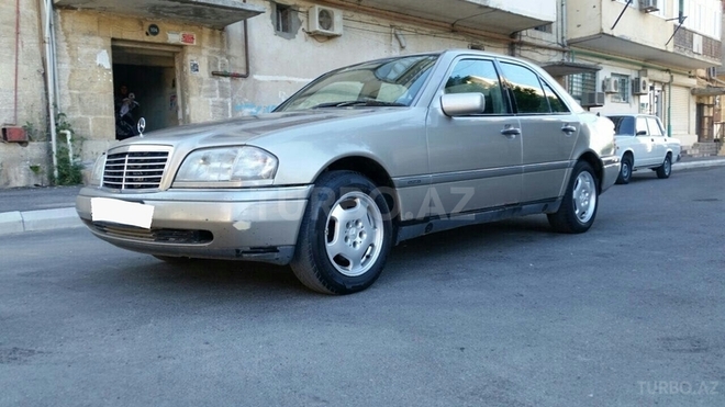 Mercedes C 180 1994, 290,000 km - 1.8 l - Bakı