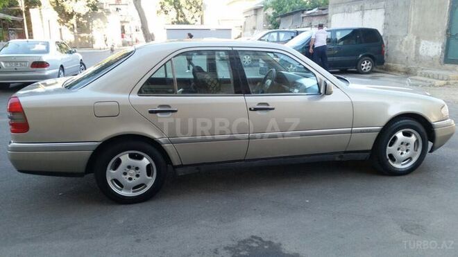 Mercedes C 180 1994, 290,000 km - 1.8 l - Bakı