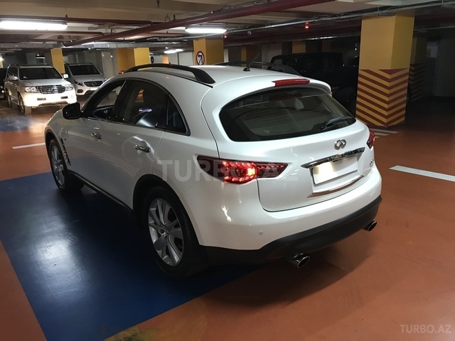 Infiniti QX70 2013, 72,000 km - 3.7 л - Bakı