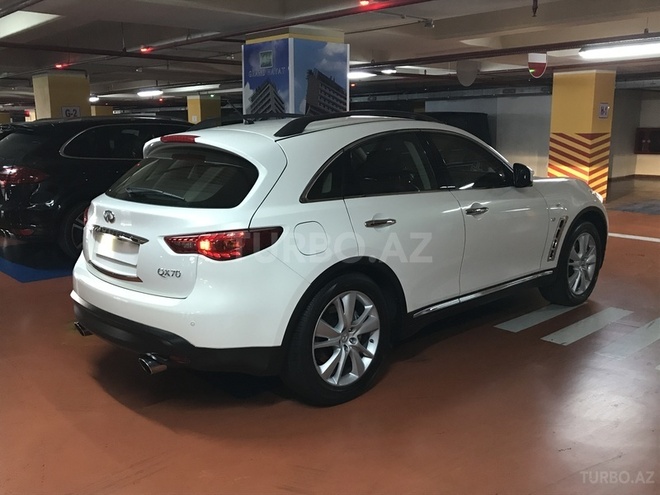Infiniti QX70 2013, 72,000 km - 3.7 л - Bakı