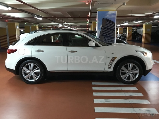 Infiniti QX70 2013, 72,000 km - 3.7 л - Bakı
