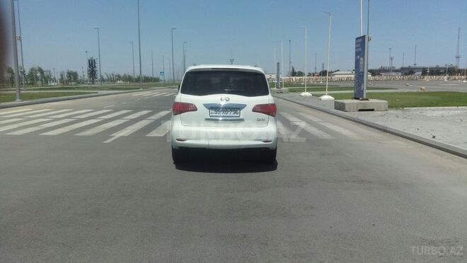 Infiniti QX80 2014, 124,000 km - 5.6 l - Bakı