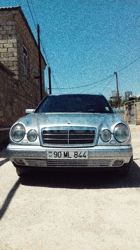 Mercedes E 230 1999, 1,950,530 km - 2.3 l - Bakı