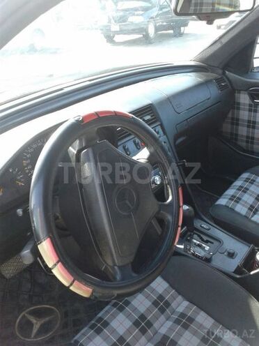 Mercedes C 280 1995, 179,000 km - 2.8 л - Bakı