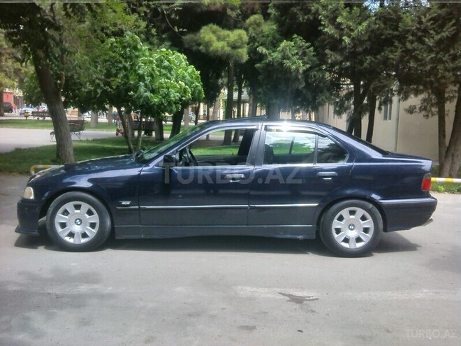 BMW 318 1994, 217,465 km - 1.8 л - Bakı