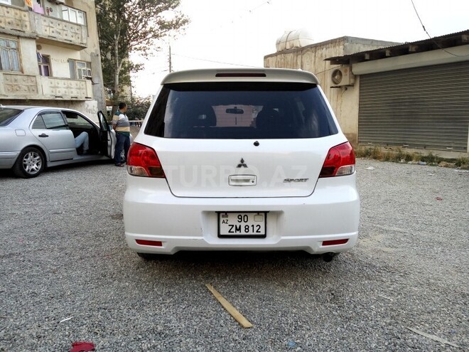 Mitsubishi Airtrek 2002, 190,000 km - 2.0 л - Bakı