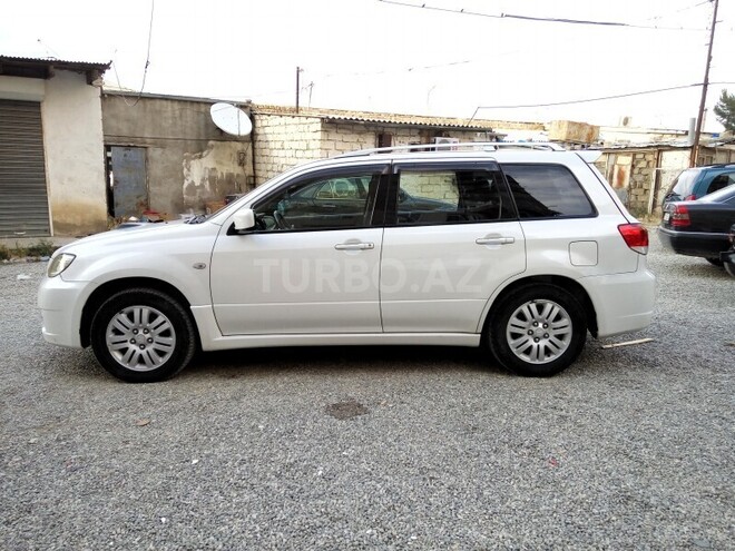 Mitsubishi Airtrek 2002, 190,000 km - 2.0 л - Bakı
