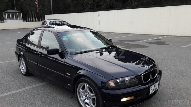 BMW 325 2002, 225,000 km - 2.5 l - Sumqayıt