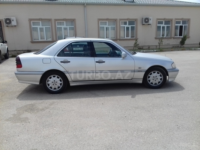 Mercedes C 240 1998, 283,000 km - 2.4 l - Bakı