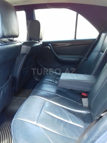 Mercedes C 240 1998, 283,000 km - 2.4 l - Bakı