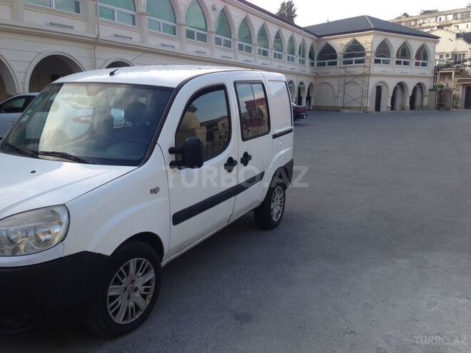 Fiat Doblo 2007, 352,666 km - 1.4 l - Bakı