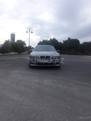BMW 528 1996, 235,000 km - 2.8 l - Bakı