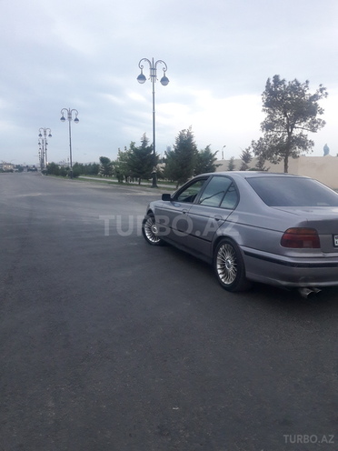 BMW 528 1996, 235,000 km - 2.8 l - Bakı